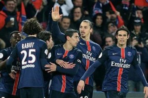  法甲黑马昂热五轮不败，冲击欧战席位势头强劲  