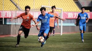  拉齐奥中场核心红牌罚下仍十人应战逼平佛罗伦萨