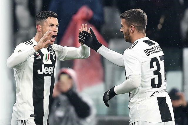  尤文图斯后防送礼不断,遭升班马逆袭翻盘  