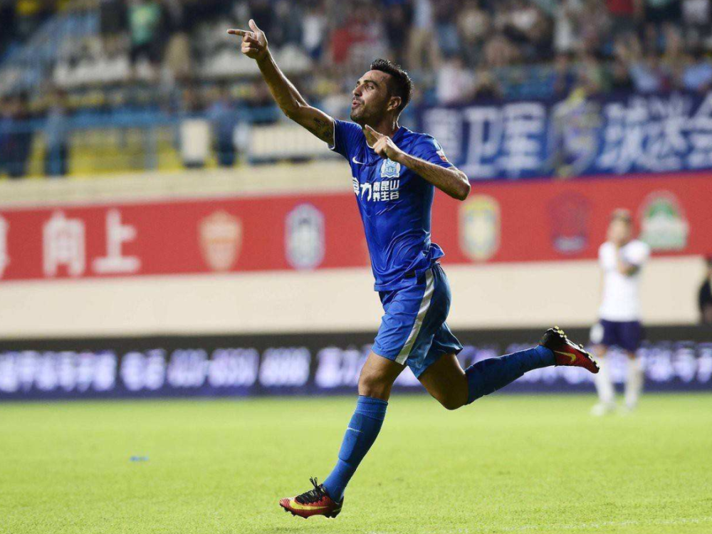  国际米兰租借小将梅开二度抢镜  