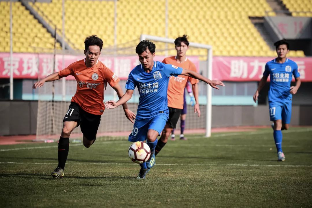  拉齐奥中场核心红牌罚下仍十人应战逼平佛罗伦萨